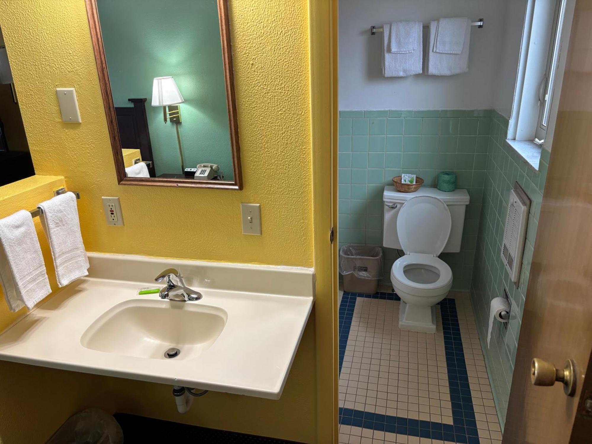 Budget Host Inn Somerset Kültér fotó