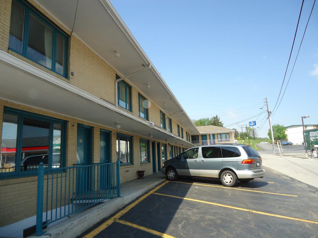 Budget Host Inn Somerset Kültér fotó